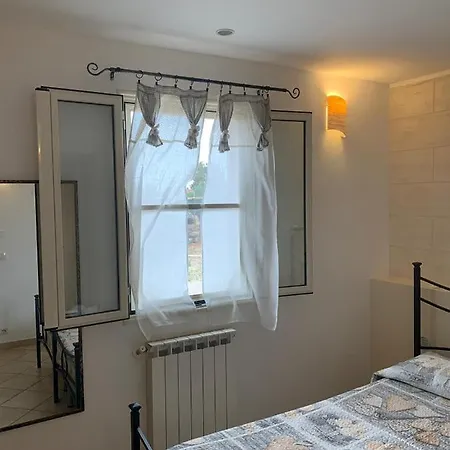 Due Coste Bed & Breakfast *